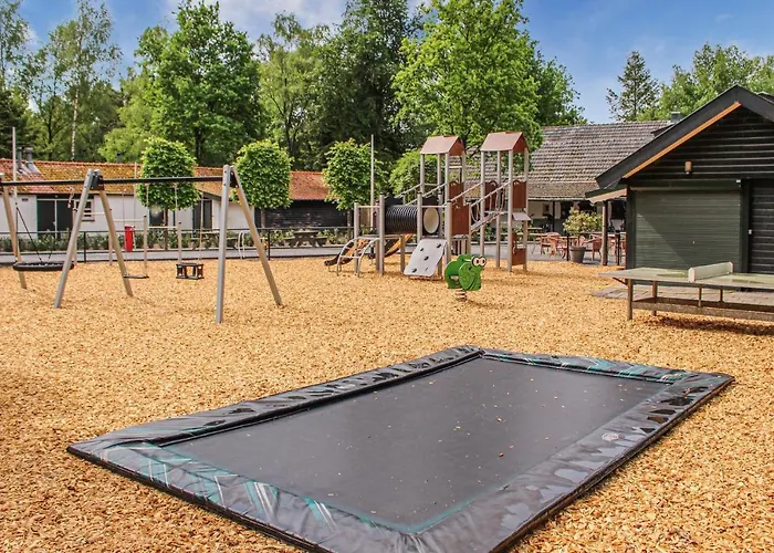 3 Bedroom Pet Friendly In Дом отдыха *